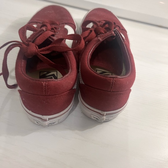 Maroon low rise old skool canvas vans size 5.5 - Picture 2 of 6